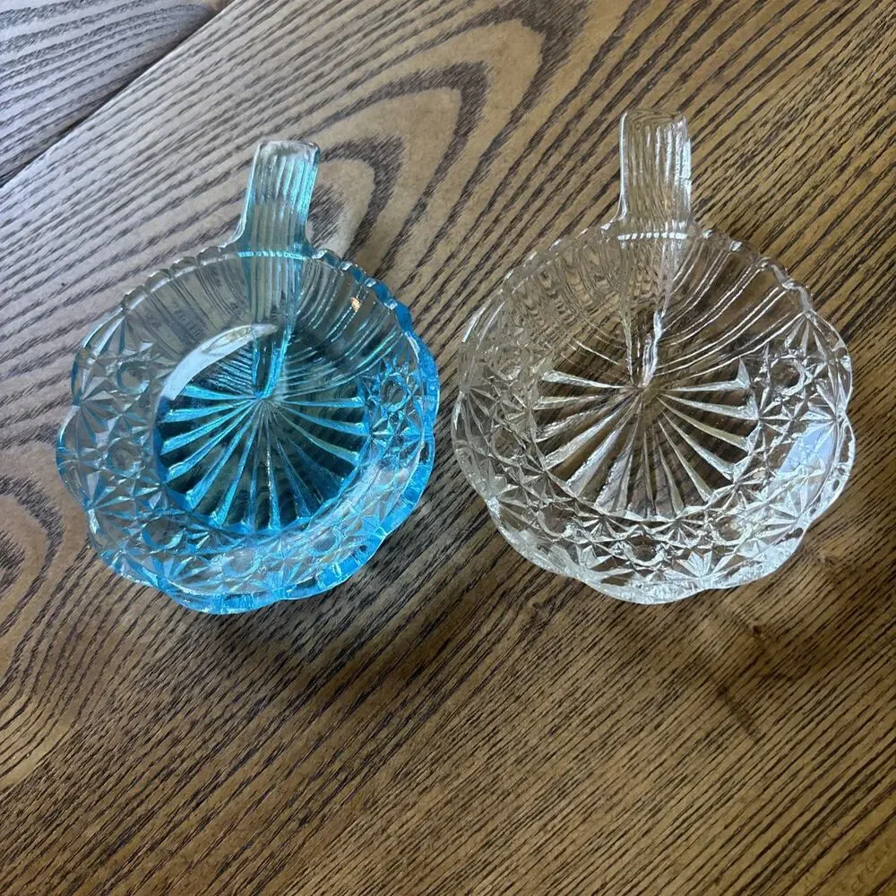 1960’s Daisy & Button pattern glass butter pats/salt dips/Ash Trays Set Of 2